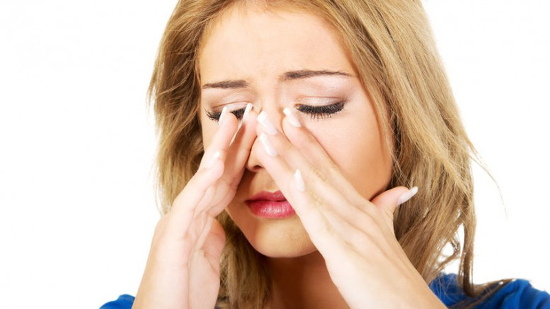 Làm sao để bớt phiền toái với chứng nghẹt mũi?