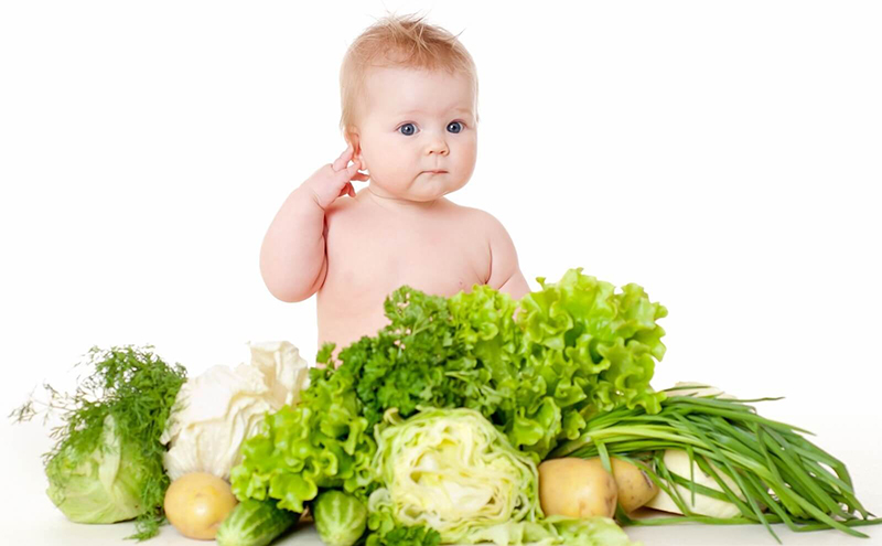 Trẻ biếng ăn các loại rau, củ, quả chứa nhiều xơ nên dễ bị táo bón