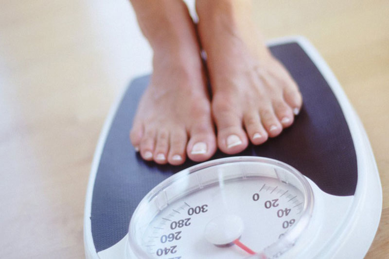 Người bệnh rất dễ bị tăng cân và khó kiểm soát cân nặng.