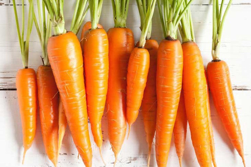 Nên bổ sung cà rốt để ngăn ngừa rụng tóc
