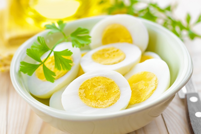  Trứng là loại thực phẩm quan trọng giúp trẻ tăng chiều cao