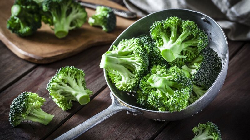         Bông cải xanh rất giàu vitamin A và các chất dinh dưỡng khác