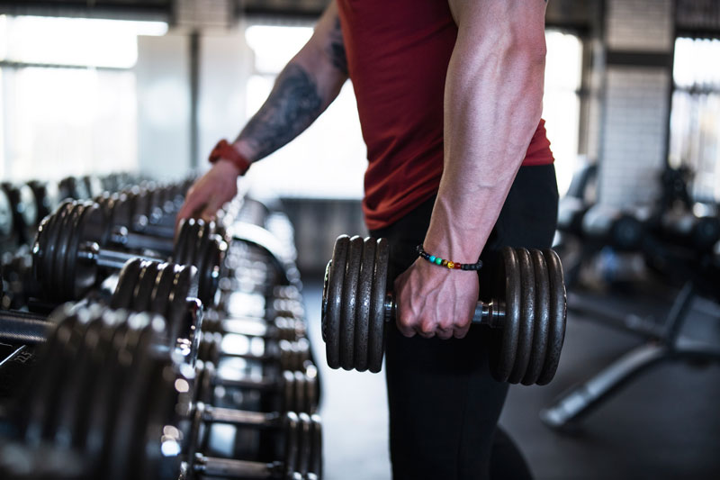Tập gym giúp cơ bắp trở nên săn chắc hơn