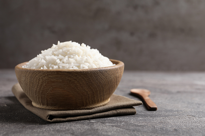 Cơm trắng hỗ trợ giảm dịch tiết dạ dày nhanh chóng