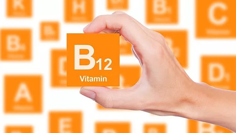 Bổ sung các thực phẩm giàu vitamin B12 như gan bò, đậu,... vào thực đơn hàng ngày sẽ giúp tăng tiểu cầu hiệu quả