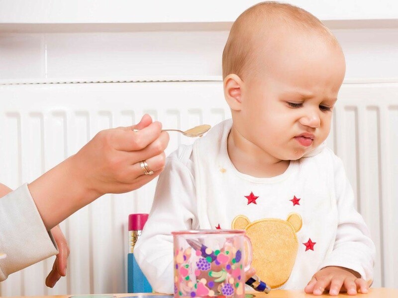 Rối loạn tiêu hóa khiến trẻ biếng ăn