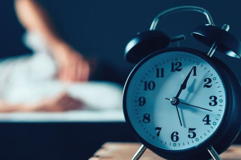 Đo điện não giấc ngủ người thực hiện cần thức khuya dậy sớm