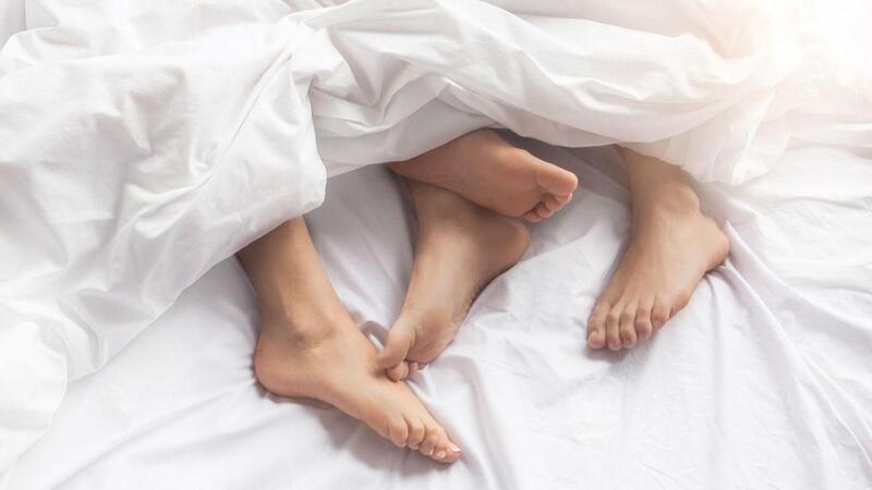 Quan hệ tình dục không an toàn dễ lây nhiễm nhiều bệnh lý