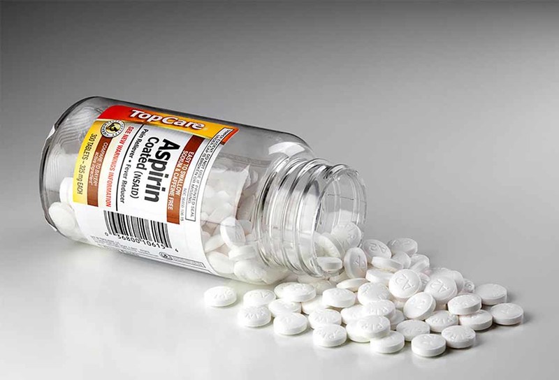 Aspirin được sử dụng điều trị cho người đa hồng cầu nguy cơ thấp