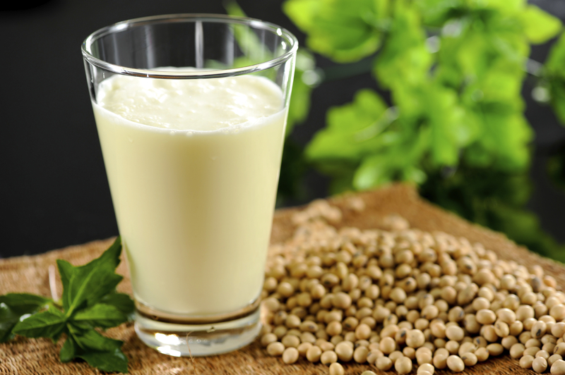 Chuyên gia tư vấn: Những ai không nên uống sữa đậu nành?