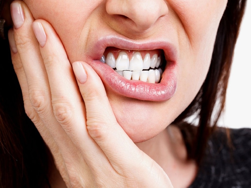 Điều trị tủy răng thường gây đau nhức cho người bệnh