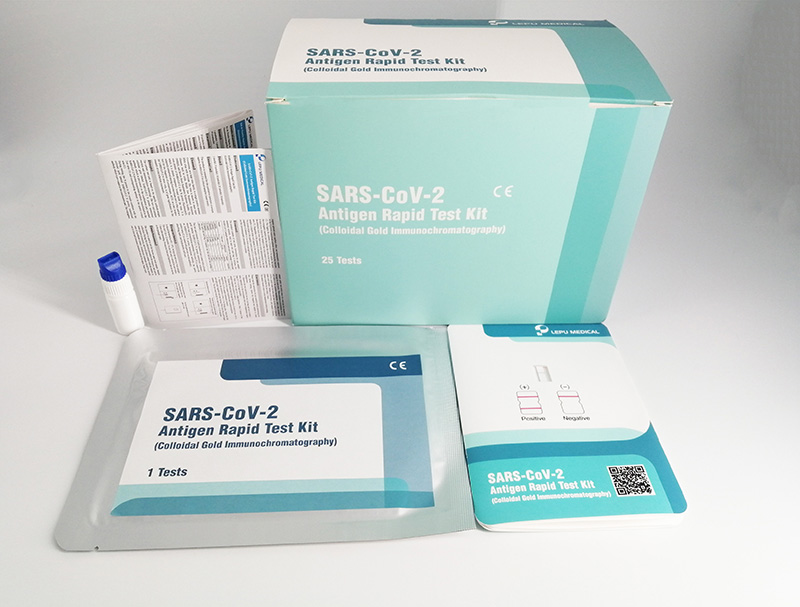 SARS-CoV-2 Rapid Antigen Test là bộ kit của Hàn Quốc nhập vào Việt Nam và đã được Bộ Y tế cấp phép sử dụng