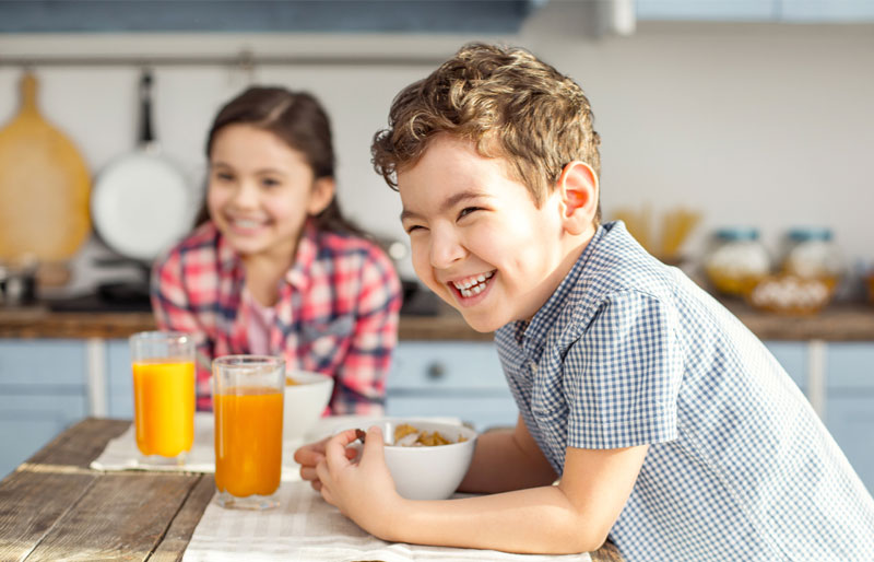 Cha mẹ nên biết cách bổ sung vitamin cho trẻ đúng cách