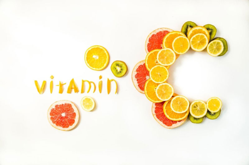 Vitamin C hỗ trợ phục hồi vết thương khá tốt