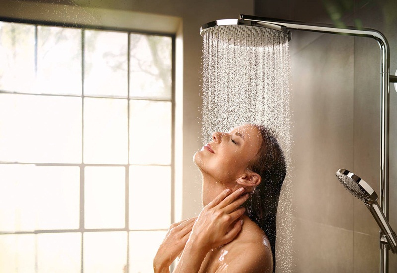 Tắm nước ấm sẽ không gây ảnh hưởng đến triệu chứng dị ứng