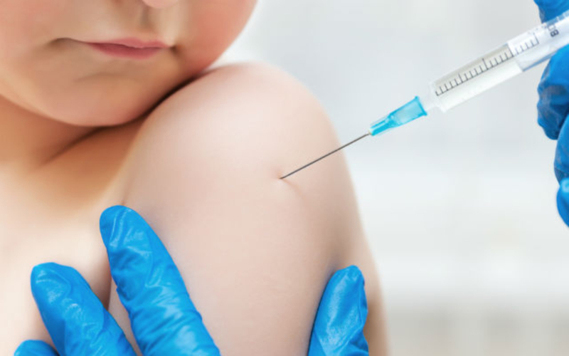 Rubella là bệnh truyền nhiễm nguy hiểm được tiêm chủng vắc xin phòng bệnh miễn phí