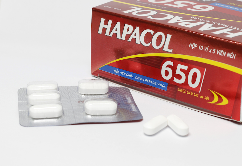 Khi sử dụng thuốc Hapacol 650 cần cẩn trọng trước tác dụng phụ gây ngộ độc gan nếu dùng sai cách