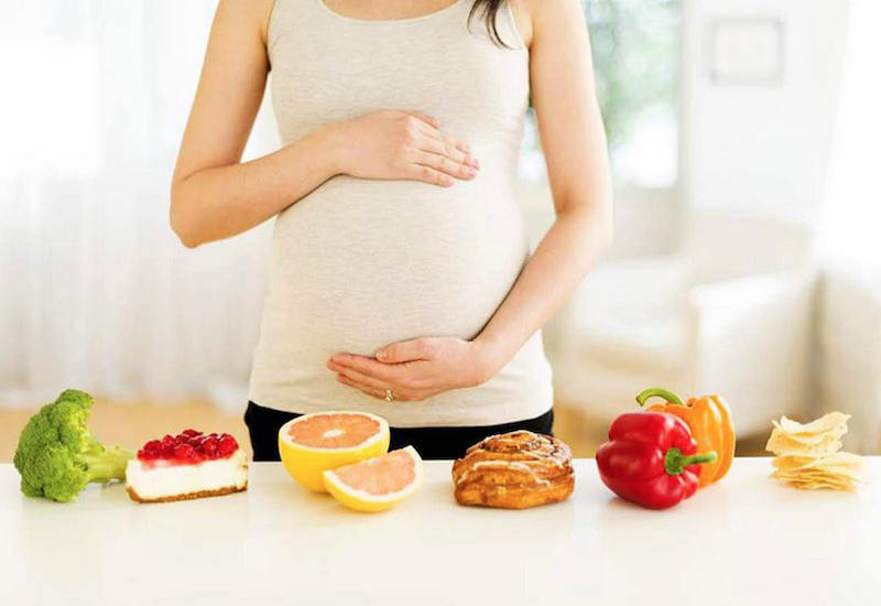 Bà bầu cần chú ý đến việc cân bằng dinh dưỡng trong tất cả các giai đoạn của thai kỳ, kể cả tuần thứ 25 của thai kỳ.