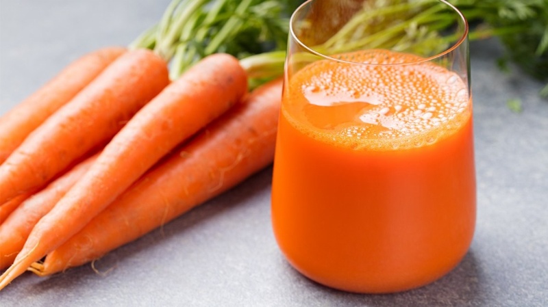 Nước ép cà rốt giàu dinh dưỡng cho mẹ và thai nhi