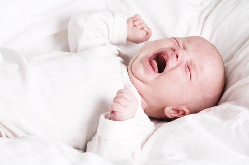 Tiếp xúc nhiều với sóng điện thoại có thể khiến trẻ sơ sinh quấy khóc thường xuyên