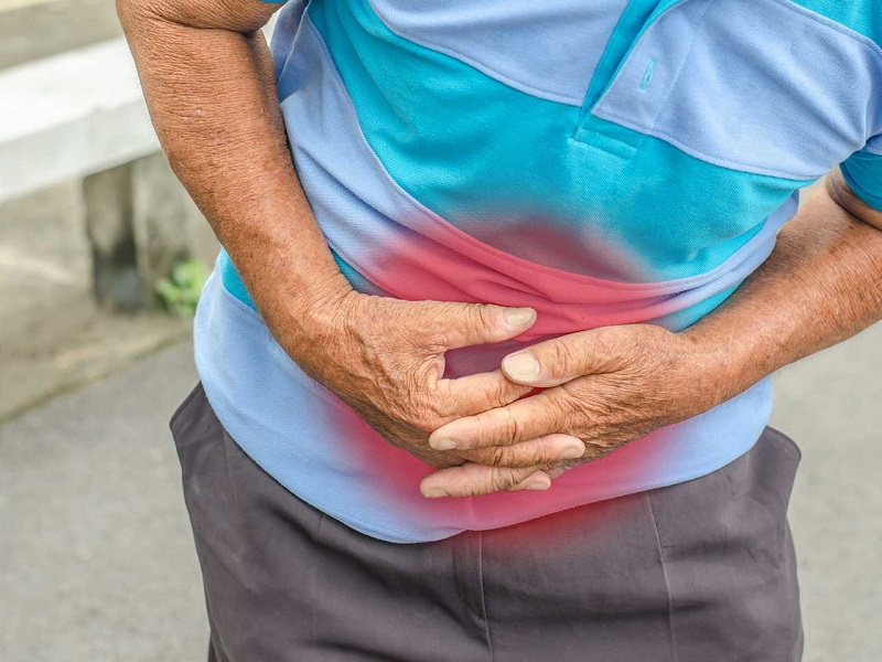 Nhiễm trùng trong ổ bụng có thể xảy ra sau khi người dùng đặt lỗ thông