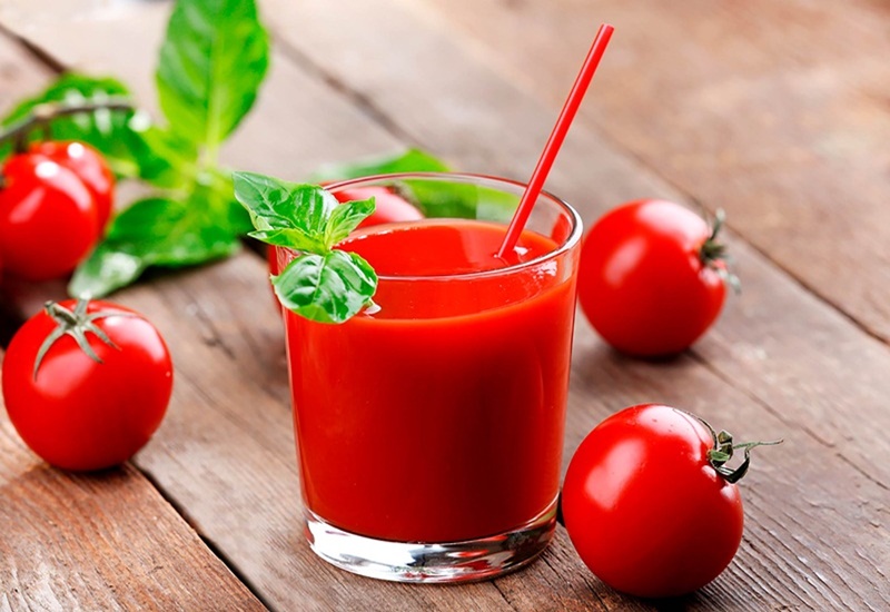 Nước ép cà chua có chứa nhiều loại vitamin