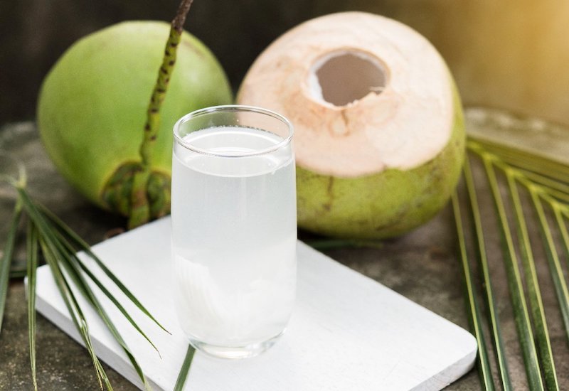 Không chỉ là loại nước giải khát, nước dừa còn chứa đựng hàm lượng dinh dưỡng cao