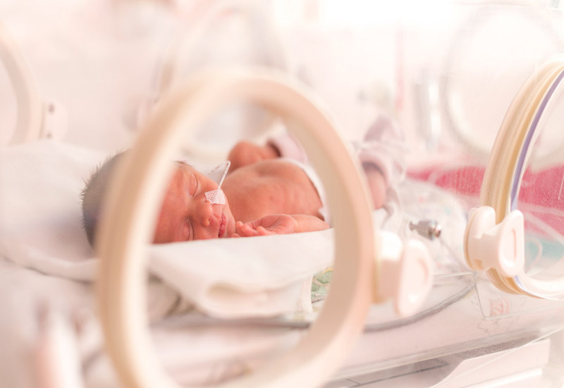Suy hô hấp xảy ra ở trẻ sơ sinh và trẻ nhỏ với mức độ nghiêm trọng cao