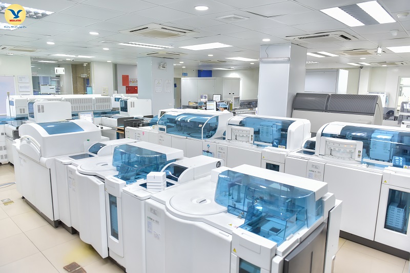  Dàn máy móc xét nghiệm hiện đại, tự đồng hoàn toàn trang bị tại Trung tâm Xét nghiệm MEDLATEC