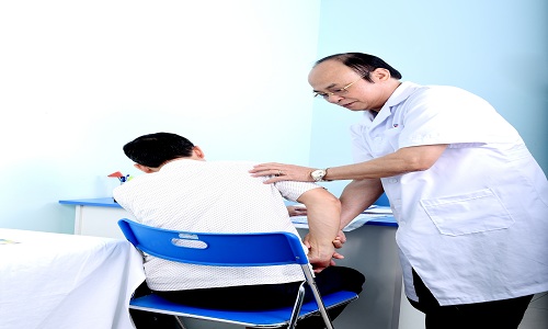 Dịch vụ khám giáo sư và các chuyên gia tại Bệnh viện đa khoa MEDLATEC