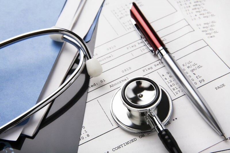 Người khám sức khỏe cần mang hồ sơ theo quy định