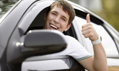 Người lái xe phải thực hiện khám sức khỏe trước khi được cấp bằng lái