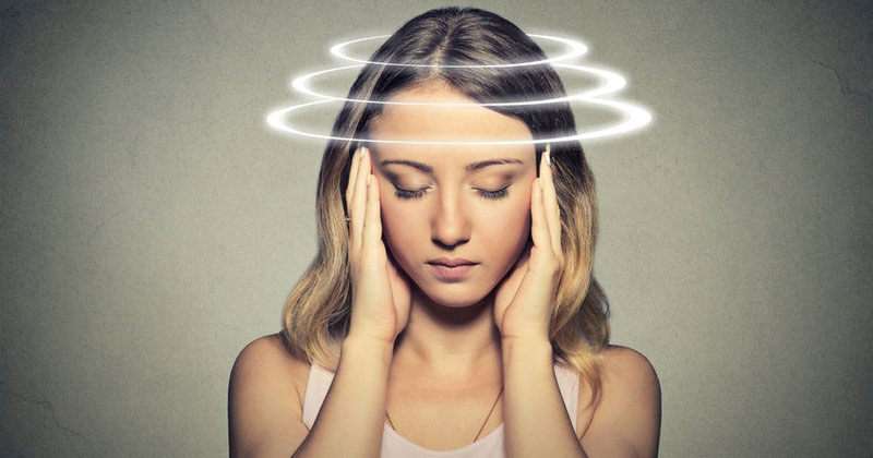 Bị đau đầu chóng mặt thường xuyên do những nguyên nhân nào? | Medlatec