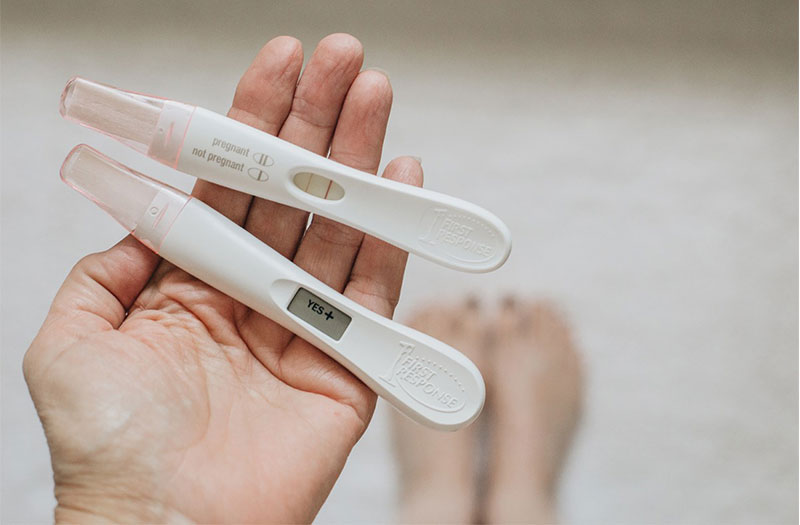 Hướng dẫn cách sử dụng que thử thai và 1 số lưu ý các bạn nữ nên biết