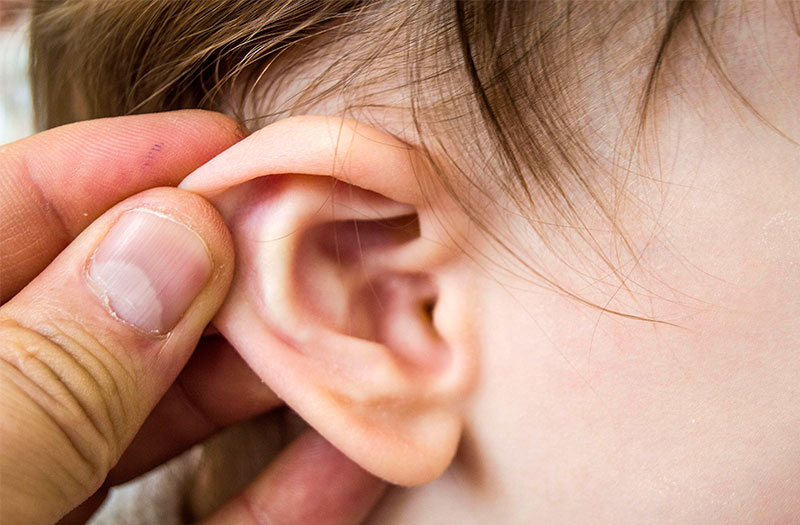Đừng coi thường bệnh nhiễm trùng tai bạn nhé! | Medlatec