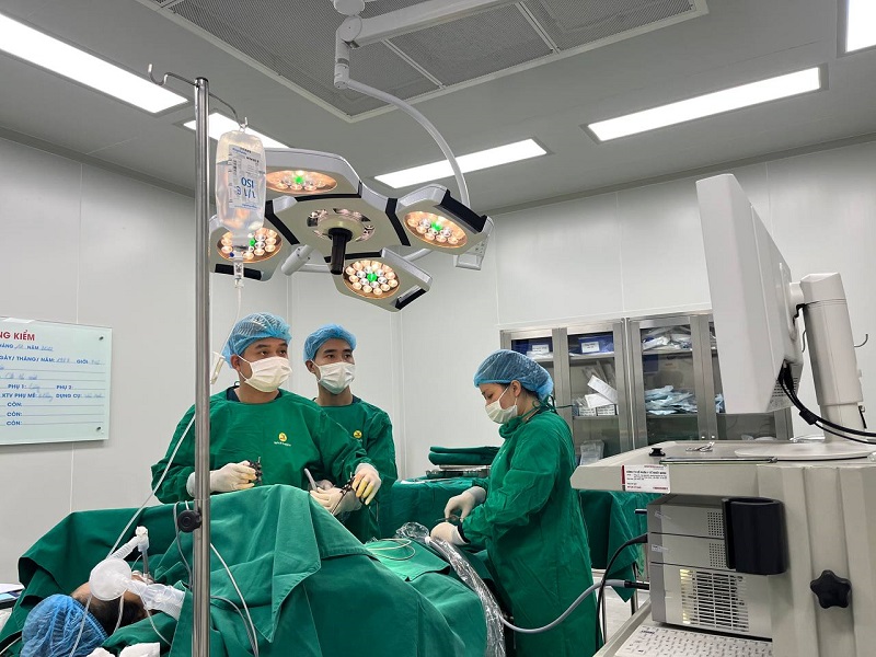 Bệnh viện Đa khoa MEDLATEC mổ cấp cứu thành công ca viêm túi mật hoại tử do sỏi